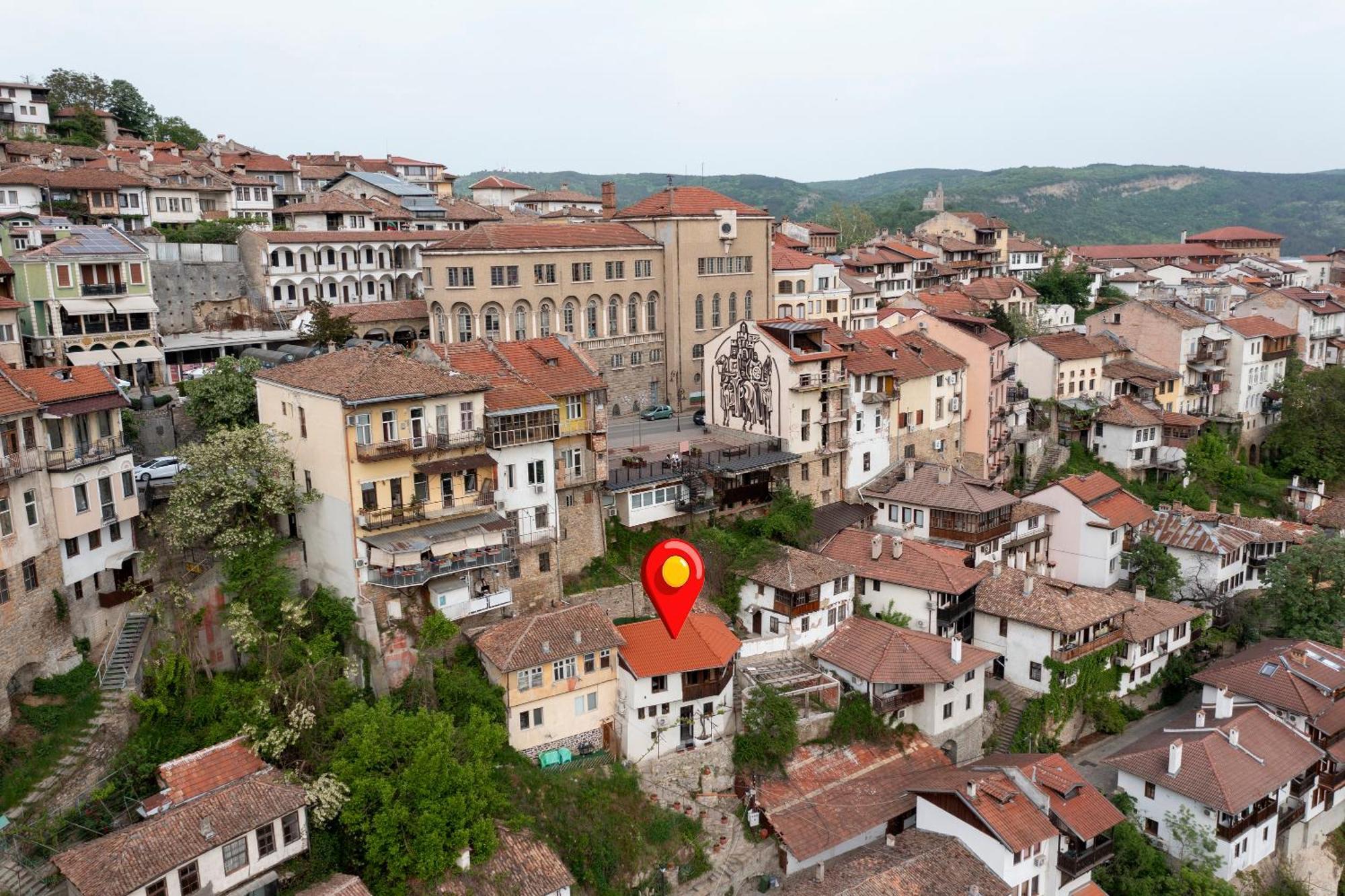 Bobevata Guest House - Floor 2 - Stunning View Old Town Велико Търново Екстериор снимка